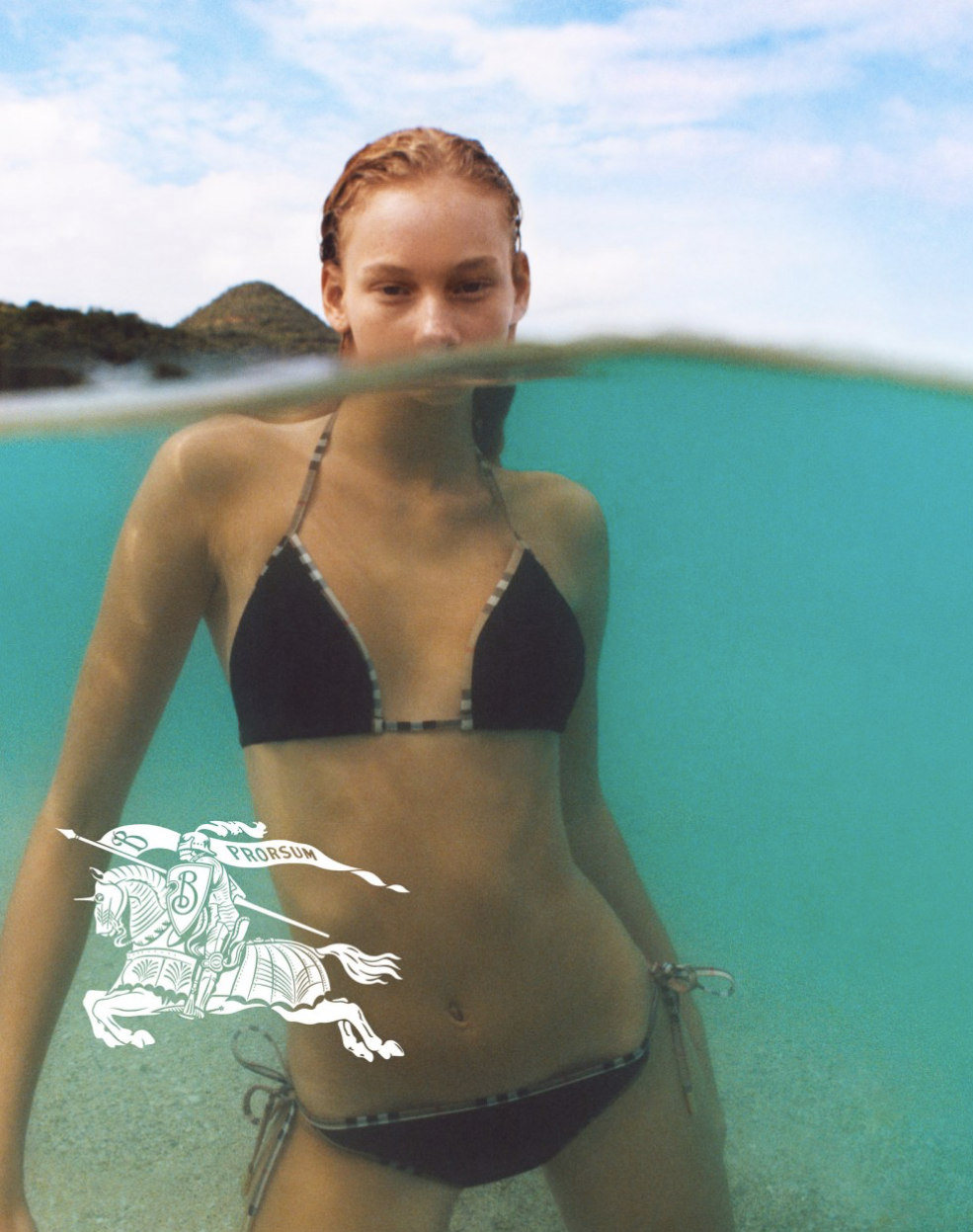 Burberry is ready for the beach — Dossier Magazine